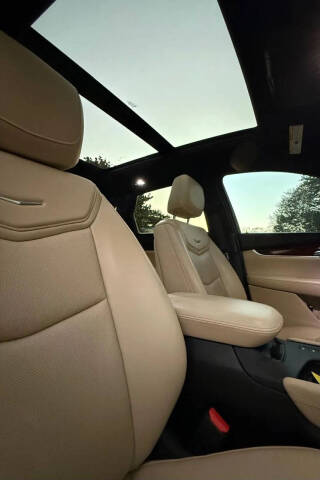 2018 Cadillac XT5 Luxury