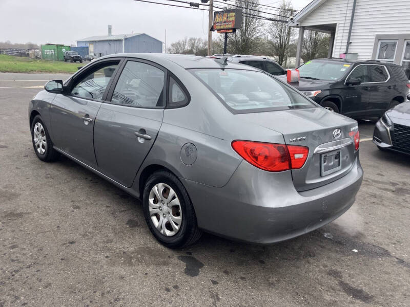 2010 Hyundai Elantra Blue