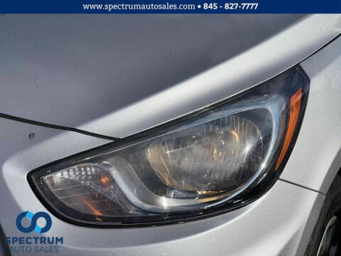 2013 Hyundai Accent GS