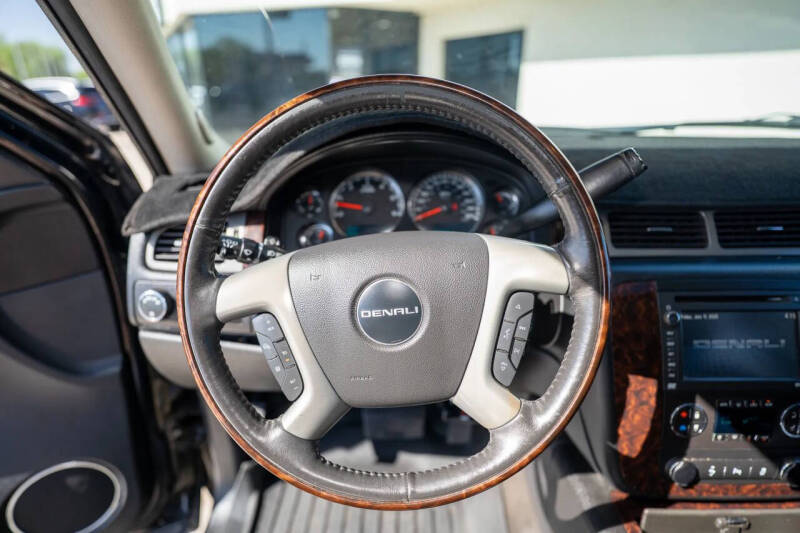 2013 GMC Yukon Denali