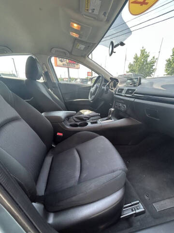 2014 Mazda MAZDA3 i Sport