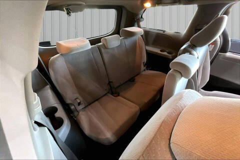 2015 Toyota Sienna