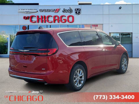 2026 Chrysler Pacifica Select