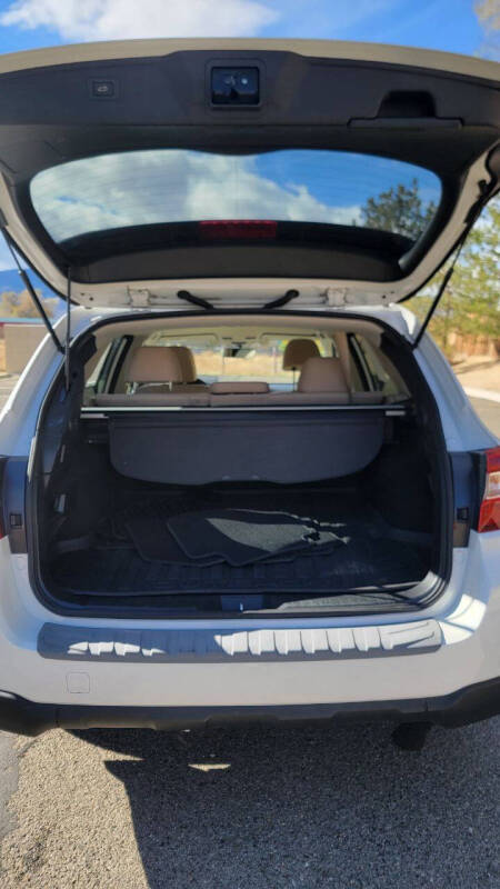 2017 Subaru Outback 2.5i Premium