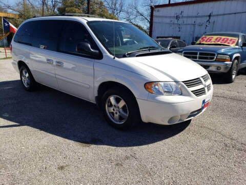 2005 Dodge Grand Caravan for sale at McKinney Auto Sales in Mckinney TX
