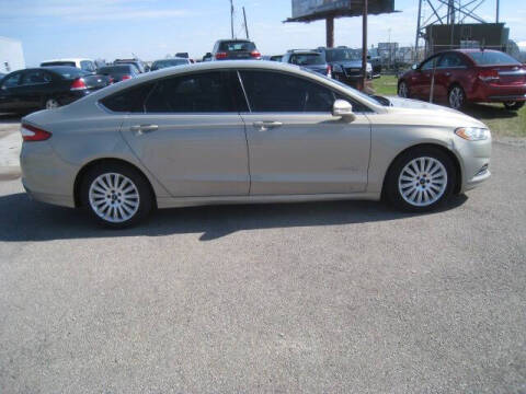 2015 Ford Fusion Hybrid SE
