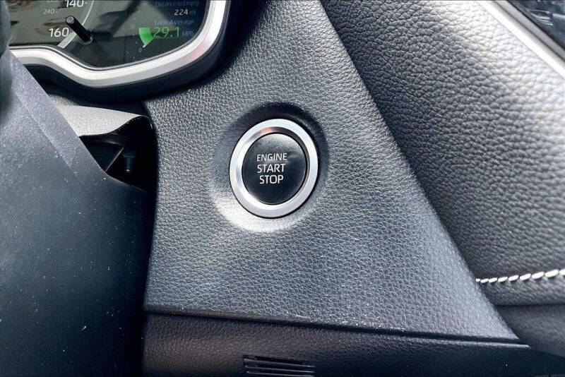 2021 Toyota Corolla Hatchback SE