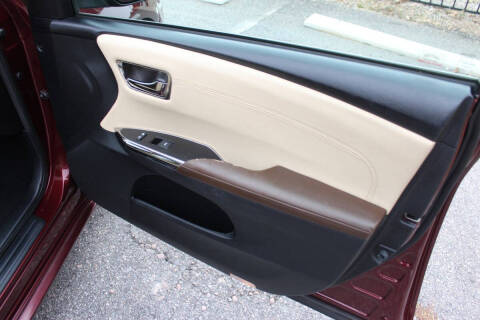 2013 Toyota Avalon XLE Premium