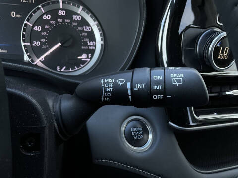 2025 Toyota Highlander LE