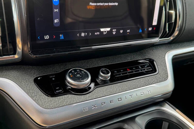 2025 Ford Expedition Tremor