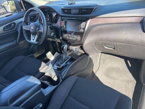 2020 Nissan Rogue Sport S