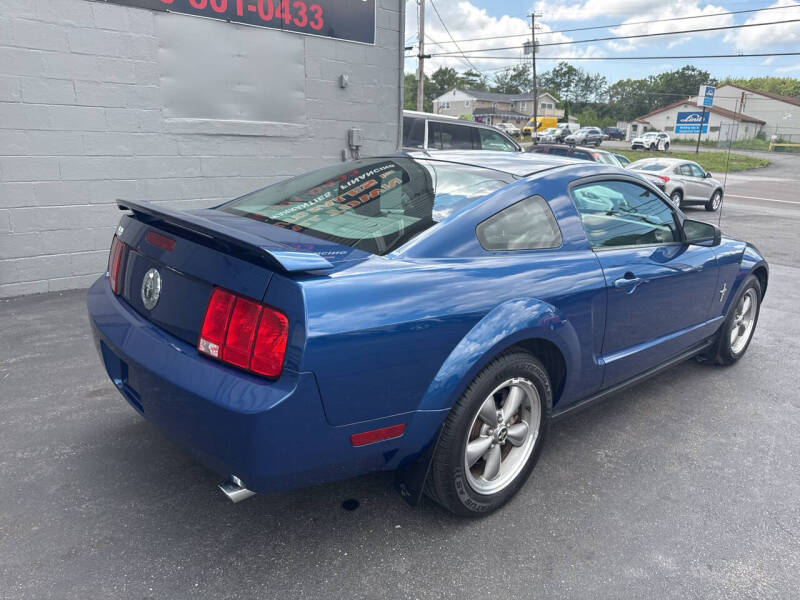 2006 Ford Mustang V6 Standard