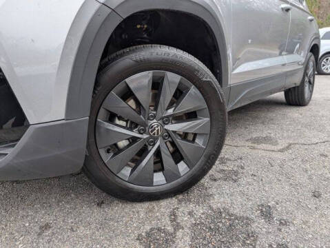 2024 Volkswagen Taos S