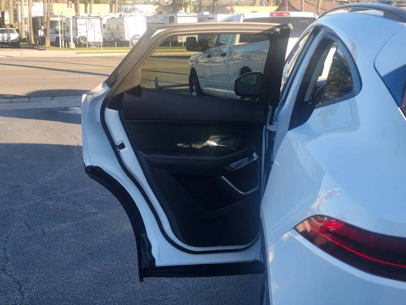 2020 Jaguar E-PACE P250 SE