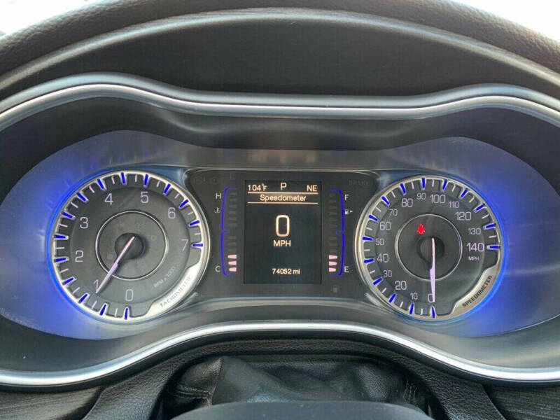 2015 Chrysler 200 Limited