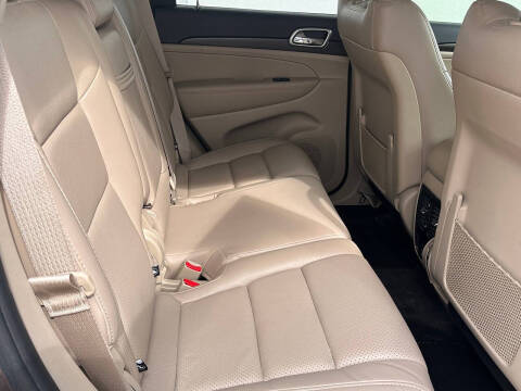 2018 Jeep Grand Cherokee Laredo