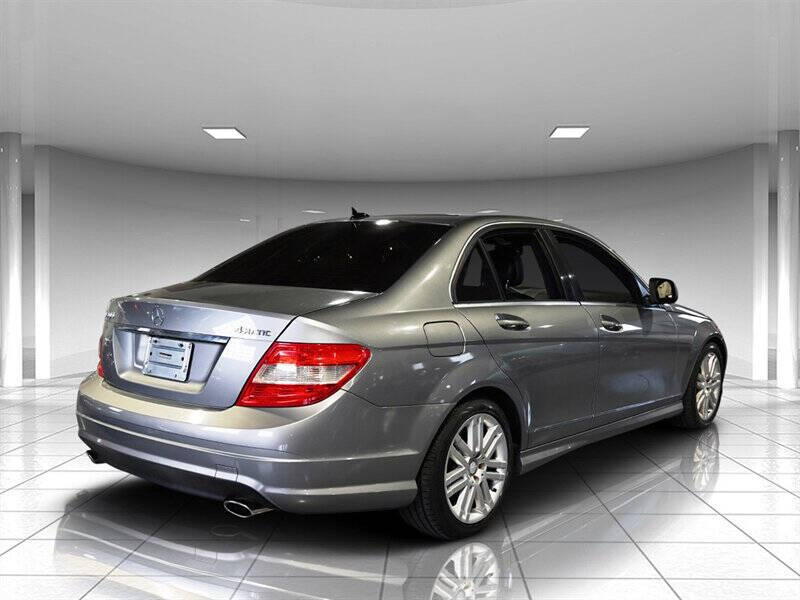 2009 Mercedes-Benz C-Class 5