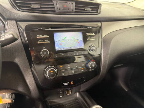 2017 Nissan Rogue Sport S