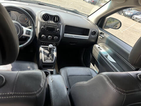 2016 Jeep Compass Latitude