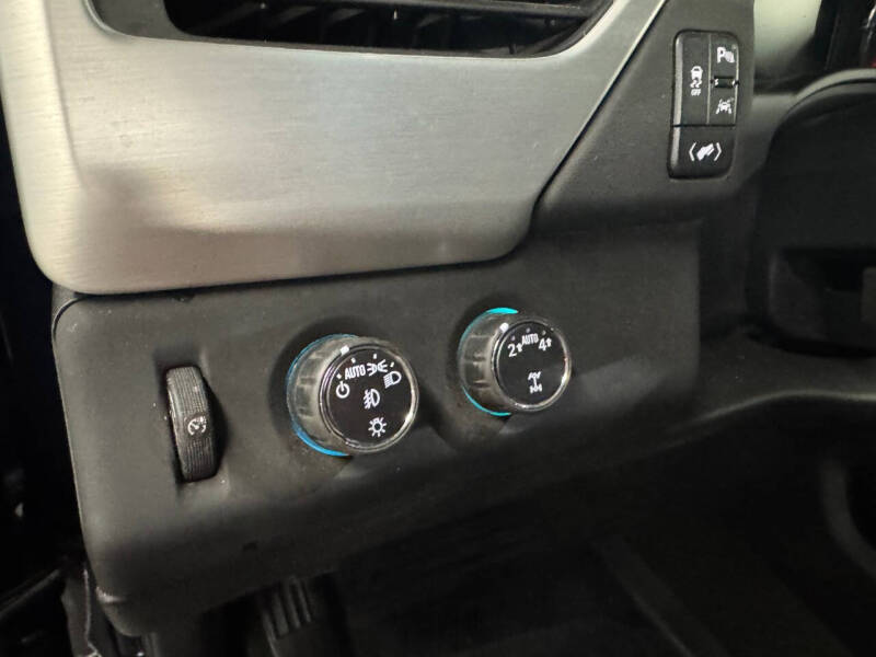 2017 GMC Yukon SLE