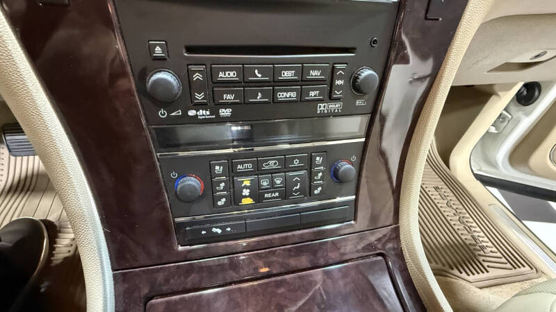 2013 Cadillac Escalade Luxury