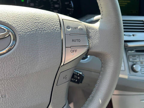 2010 Toyota Avalon Limited