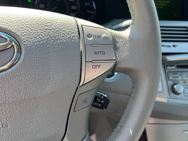 2010 Toyota Avalon Limited