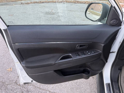 2015 Mitsubishi Outlander Sport 2.4 ES