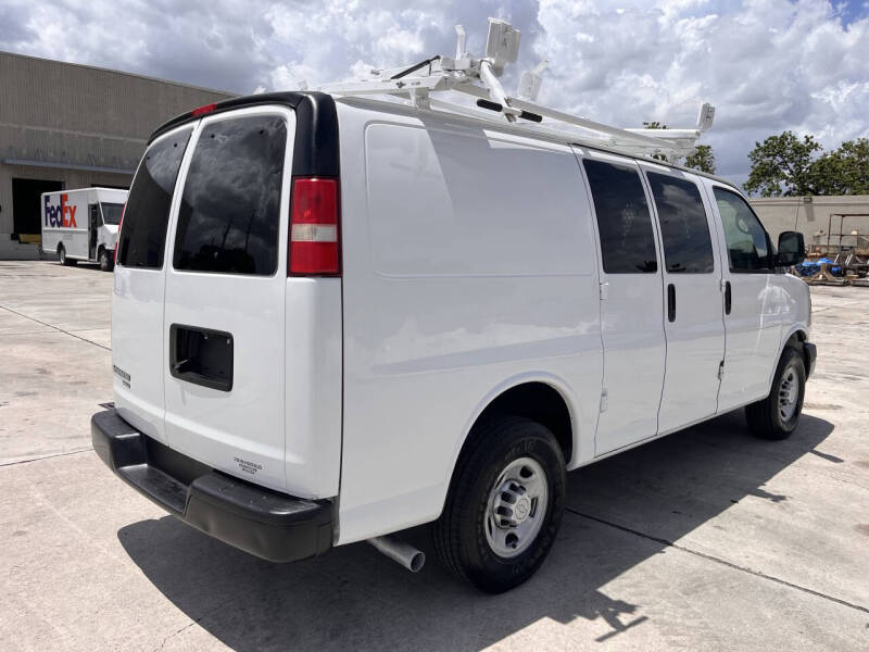 2015 Chevrolet Express 2500