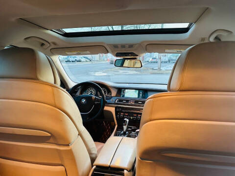 2012 BMW 7 Series 750Li xDrive