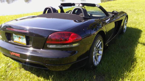 2003 Dodge Viper SRT-10