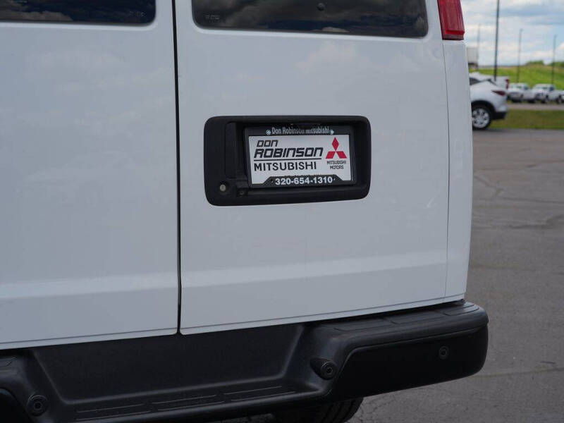2017 Chevrolet Express 2500