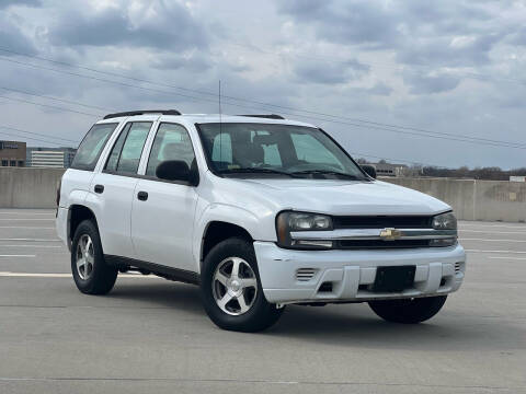 2006 Chevrolet TrailBlazer for sale at Car Match in Temple Hills MD