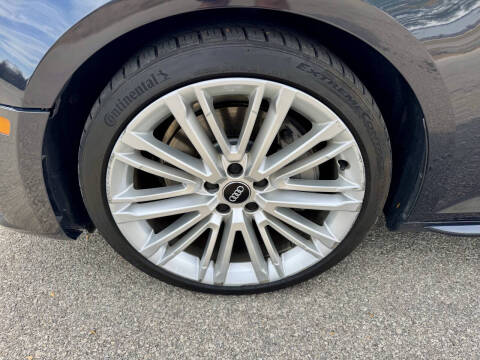 2017 Audi A4 2.0T quattro Premium Plus