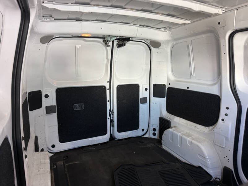 2019 Nissan NV200 SV