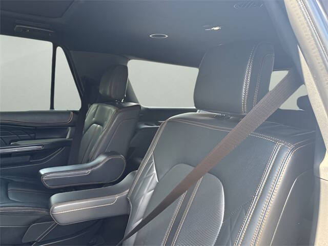 2022 Ford Expedition MAX Platinum