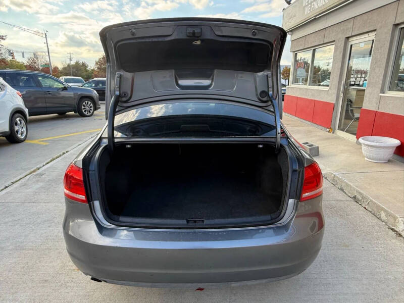 2012 Volkswagen Passat S