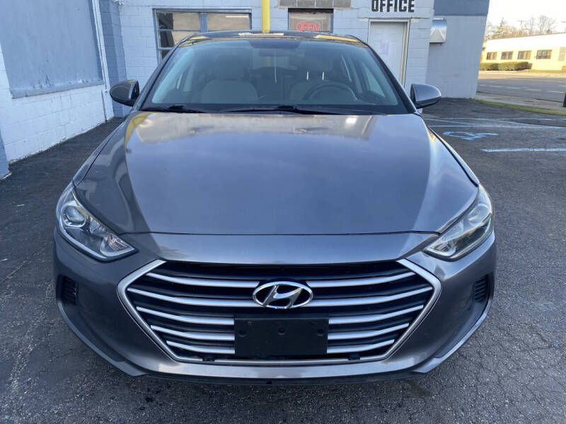 2018 Hyundai Elantra SE