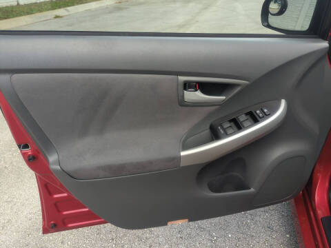 2011 Toyota Prius Two