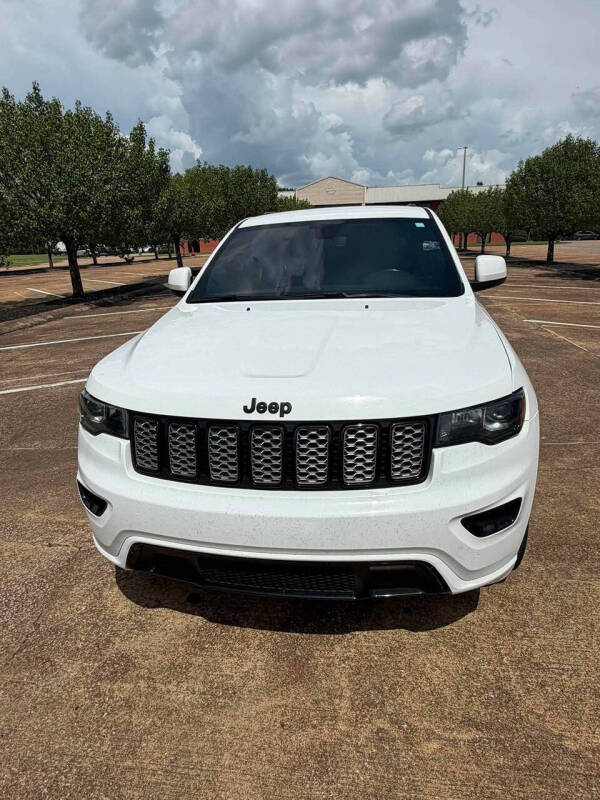 2019 Jeep Grand Cherokee Altitude