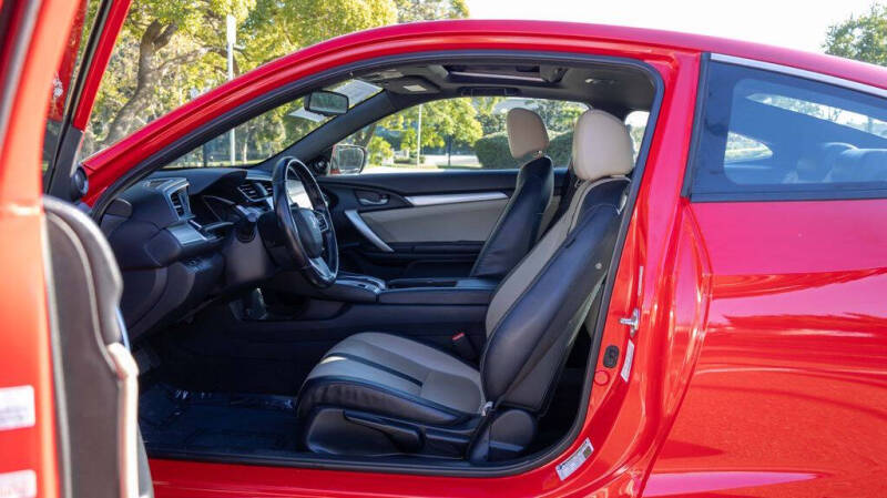 2016 Honda Civic Touring