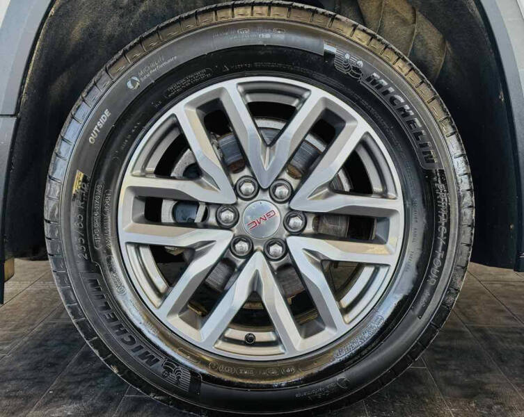 2019 GMC Acadia SLE-2