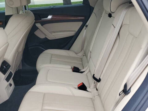 2022 Audi Q5 e quattro S line Prem Pl 55 TFSI