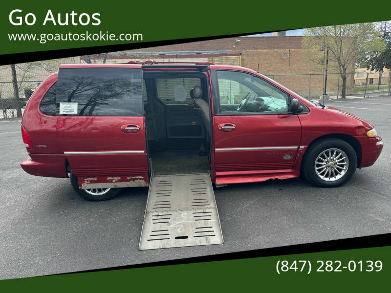 2000 Chrysler Town and Country for sale in Skokie, IL