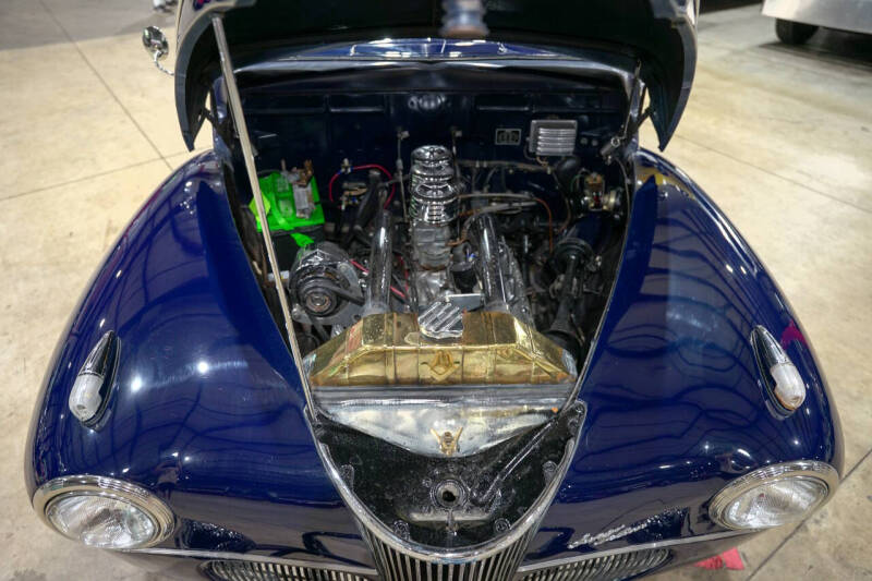 1941 Ford Super Deluxe