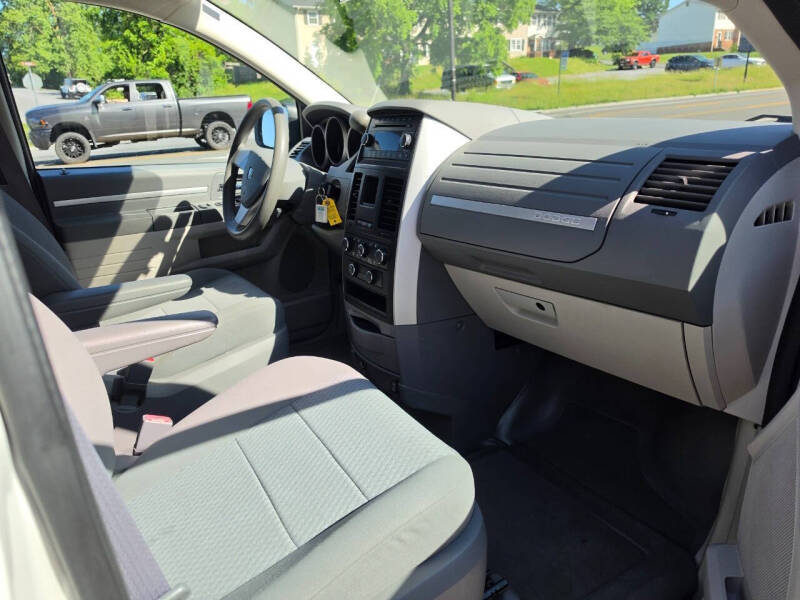 2010 Dodge Grand Caravan SE