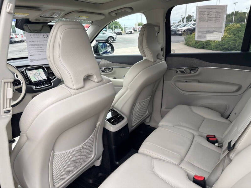 2025 Volvo XC90 T8 Plus Bright Theme 7P