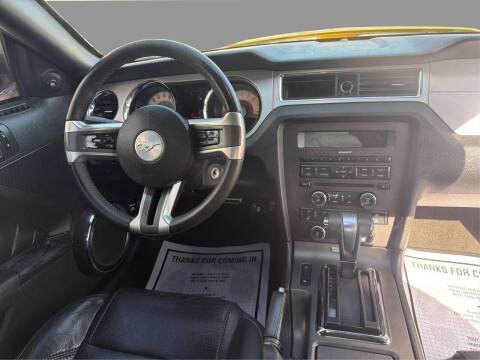2012 Ford Mustang V6 Premium
