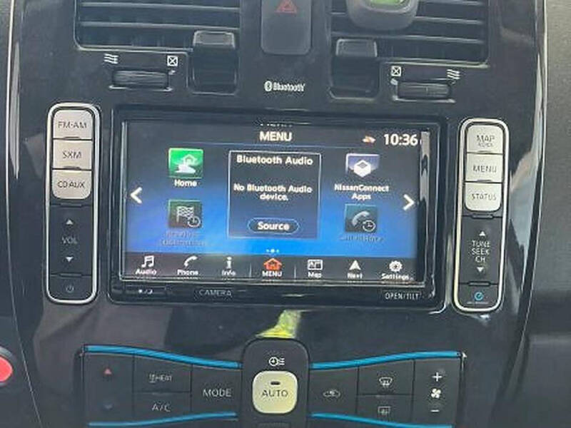 2016 Nissan LEAF