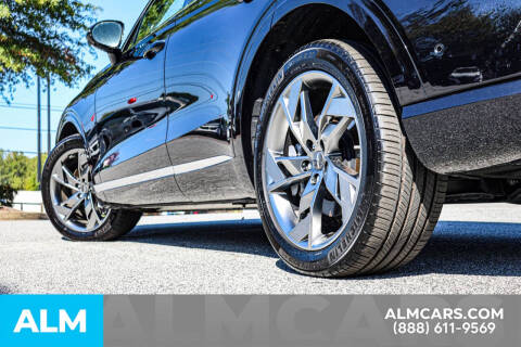 2024 Genesis Electrified GV70